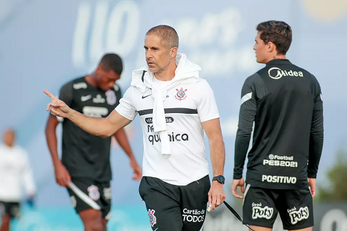 Sylvinho treinador do Corinthians