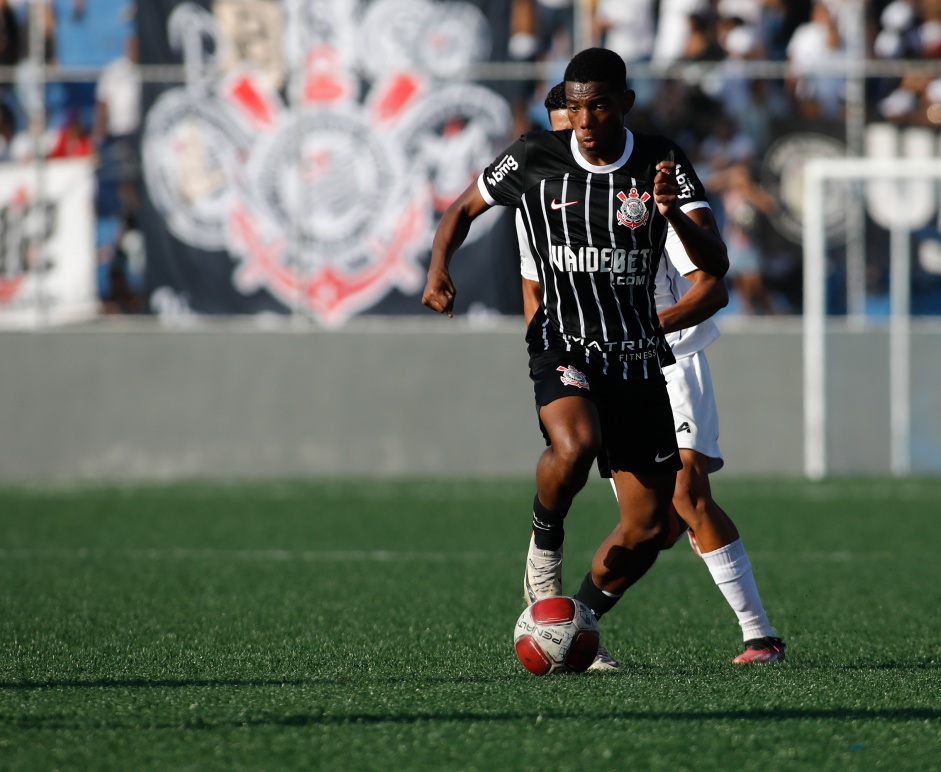 Andr Marcou um gol e fez uma assitncia  Foto:Rodrigo Gazzanel/AG Corinthians