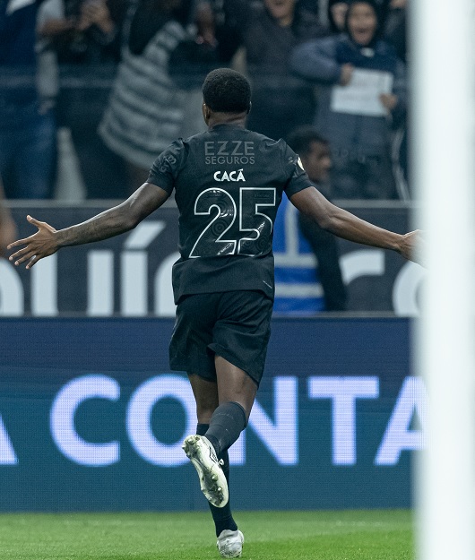 Caca comemorando o gol da virada  Foto:Rodrigo Coca/Ag Corinthians