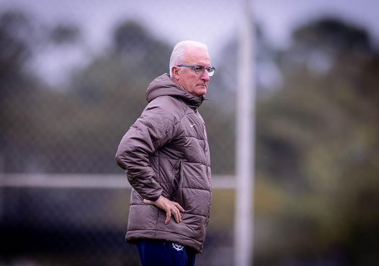 Dorival jr  treinando o elenco - Foto: Rodrigo Coca/Ag Corinthians