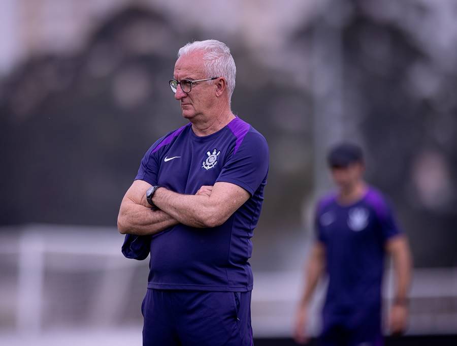 Dorival Jr em treino do Corinthians - Foto: Rodrigo Coca/Ag Corinthians