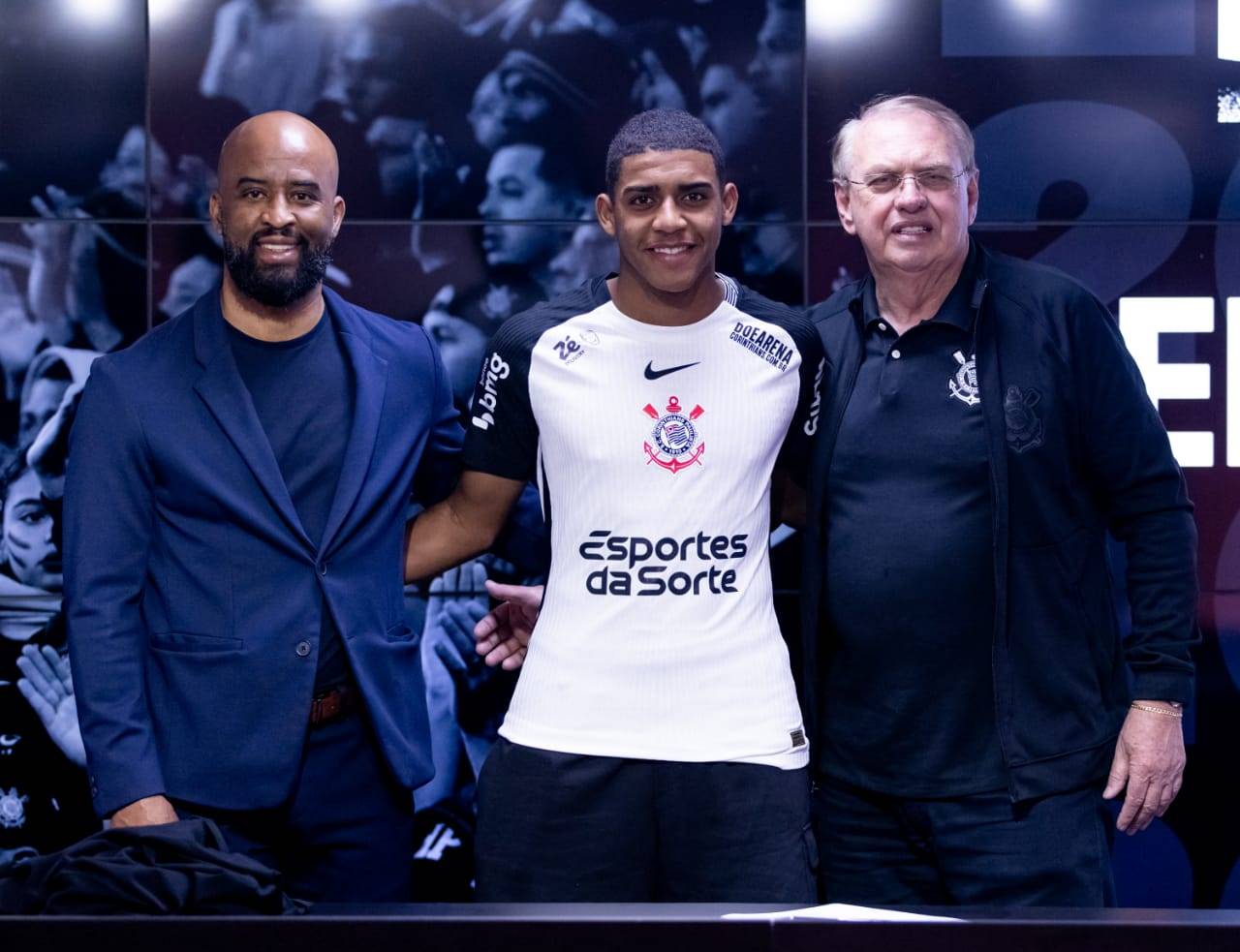Fabinho Soldado, Gui Nego e Osmar Stabile - Foto Rodrigo Coca/Ag. Corinthians