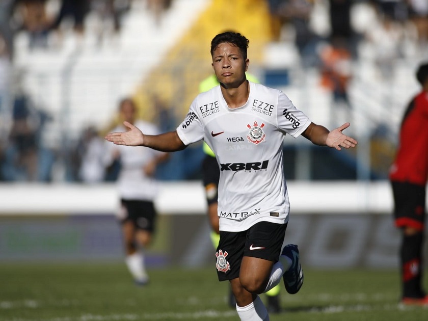 Pedrinho marcou dois gols na partida. Foto: Rodrigo Gazzanel/ Agncia Corinthians