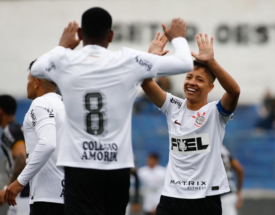 Jogadores do Coronthians comemorando o Gol - Foto Rodrigo Gazzanel/AG Corinthians