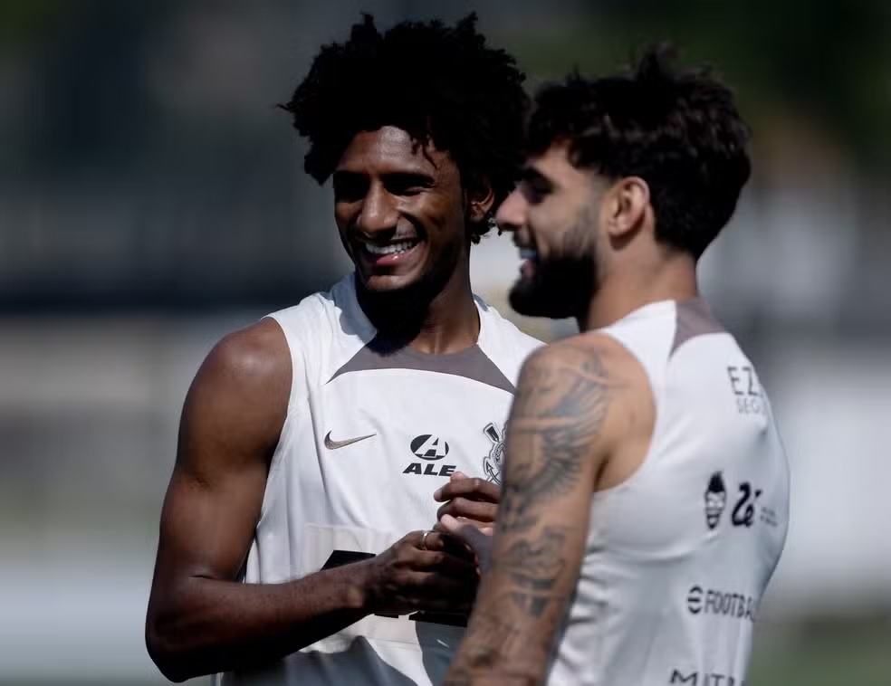 Talles Magno e Yuri Alberto em treino do Corinthians  Foto: Rodrigo Coca/Agncia Corinthians