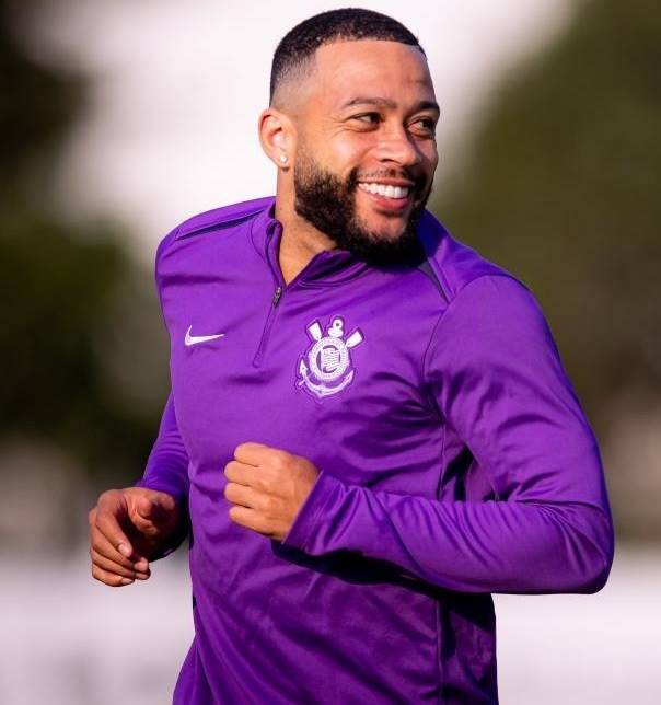 Memphis Depay em treino do Corinthians - Foto: Rodrigo Coca/Ag. Corinthians